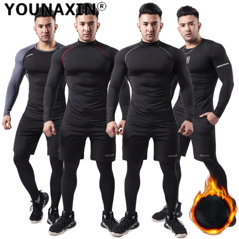 T Shirt Tight Fit - Traje deportivo cálido de felpa de